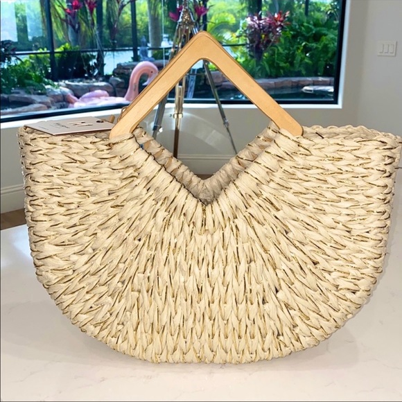 Myztigue Handbags - Straw Tote Bag by Miztigue